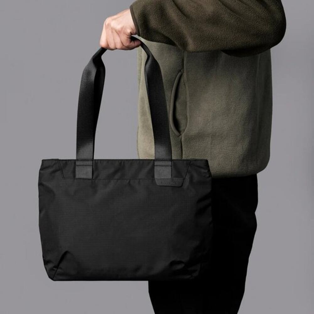 NWT ALPAKA Elements Travel Tote Bag Small Black/Gray | Axoflux 210D